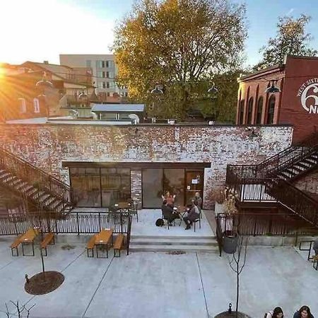 2Br Unit W/ Cinema Room In Nulu Louisville Esterno foto