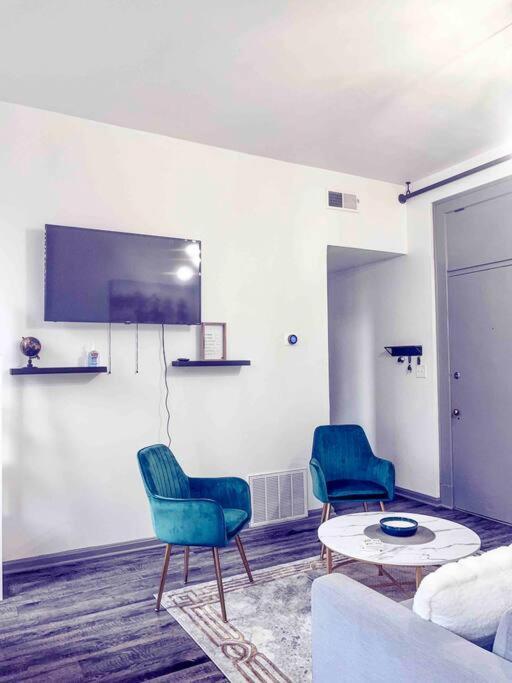 2Br Unit W/ Cinema Room In Nulu Louisville Esterno foto