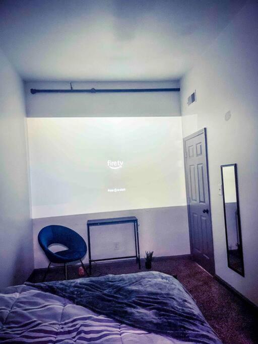 2Br Unit W/ Cinema Room In Nulu Louisville Esterno foto